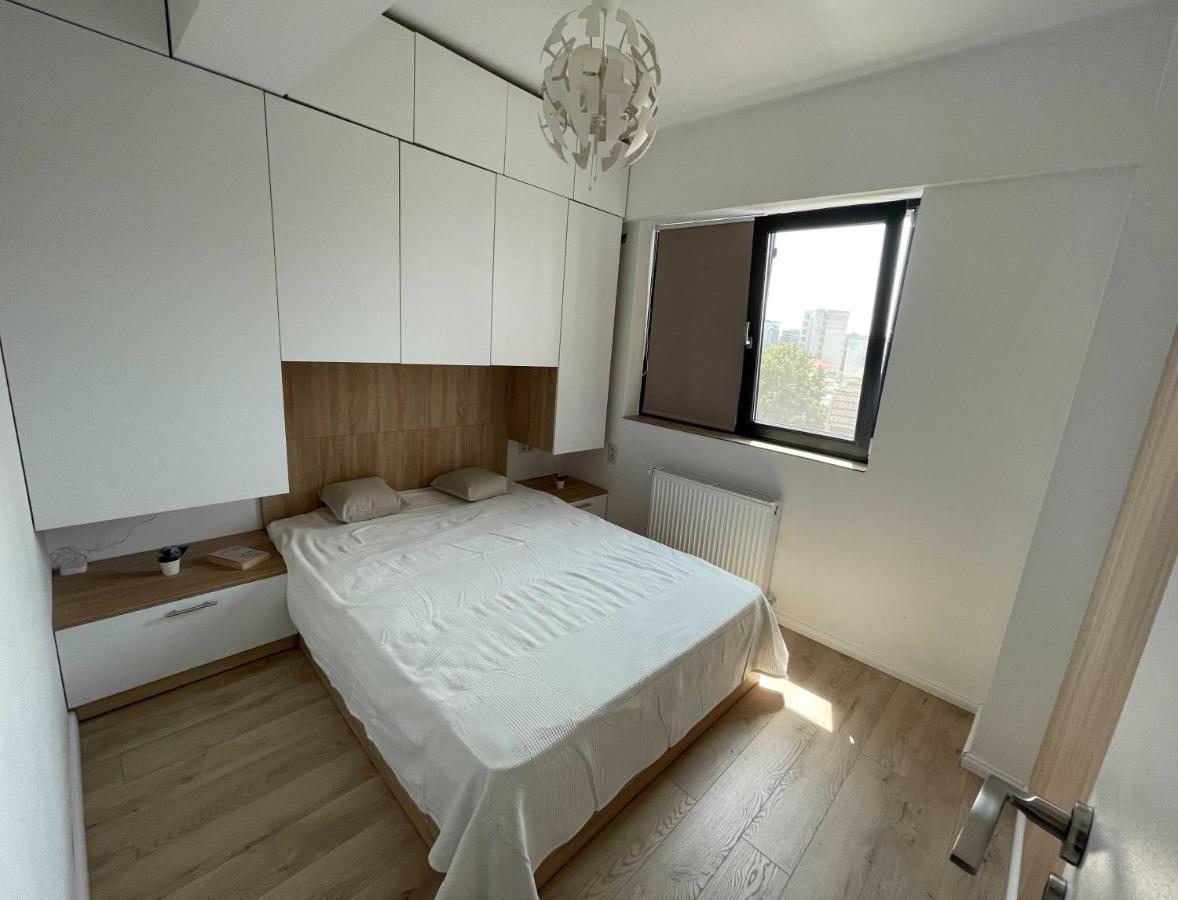 Oasis Luxury Apartment Near Presidential Palace Бухарест Екстер'єр фото